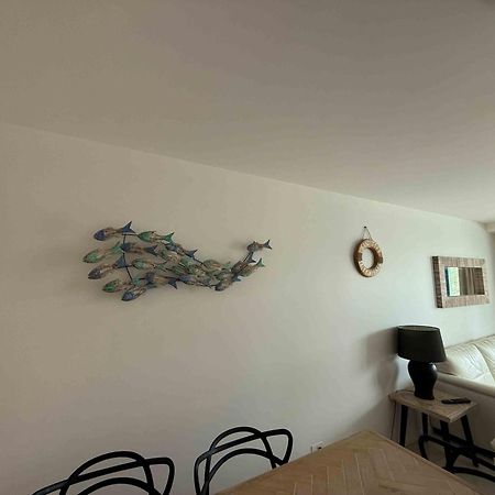 Grand Palais Boolarong Beachside Apartments Александра Хедленд Екстериор снимка
