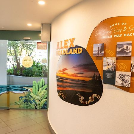 Grand Palais Boolarong Beachside Apartments Александра Хедленд Екстериор снимка