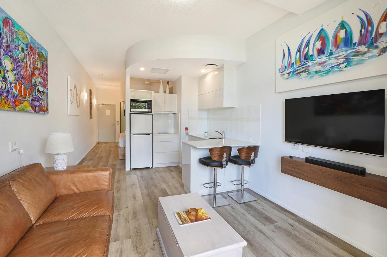 Grand Palais Boolarong Beachside Apartments Александра Хедленд Екстериор снимка
