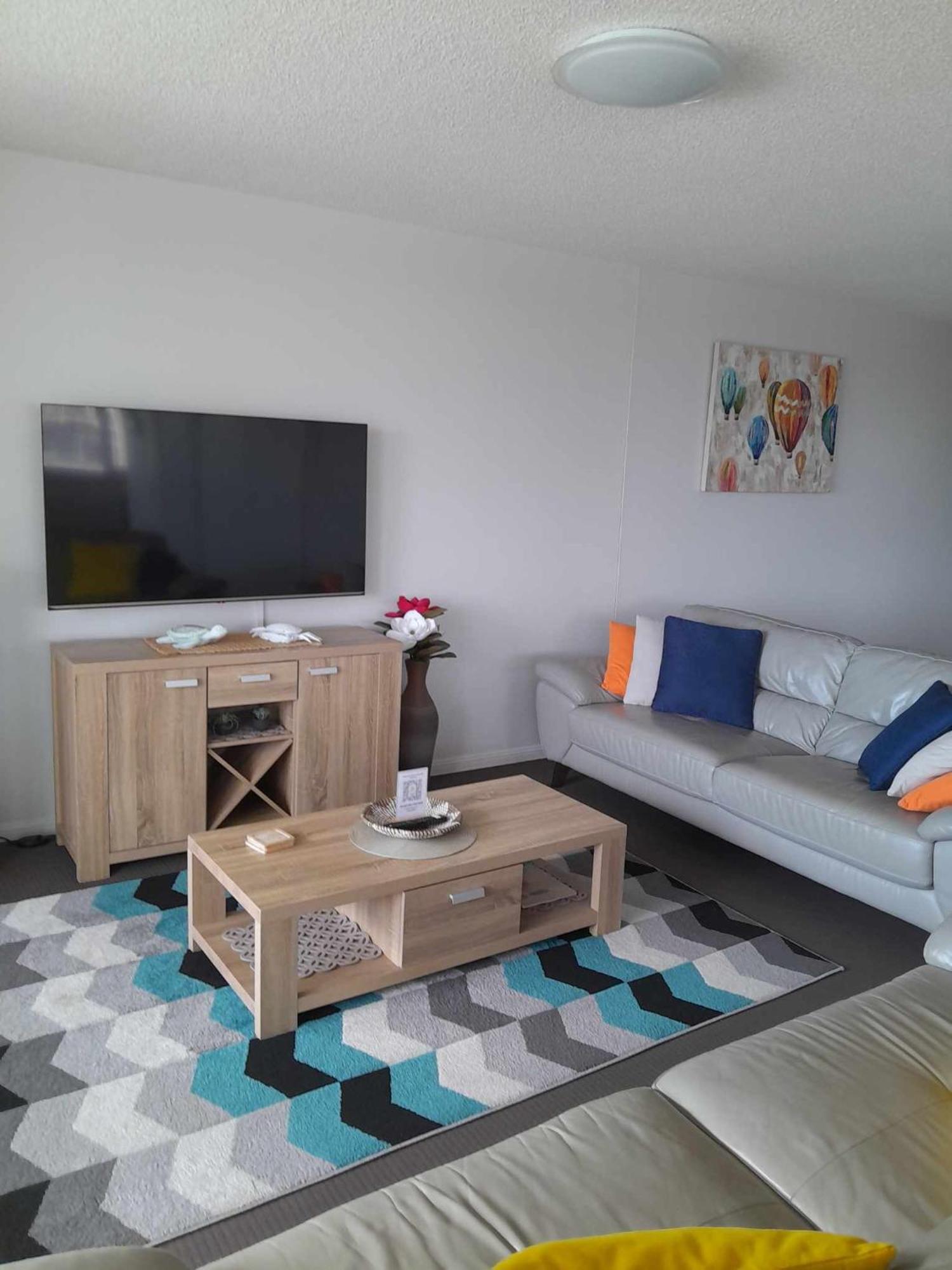 Grand Palais Boolarong Beachside Apartments Александра Хедленд Екстериор снимка