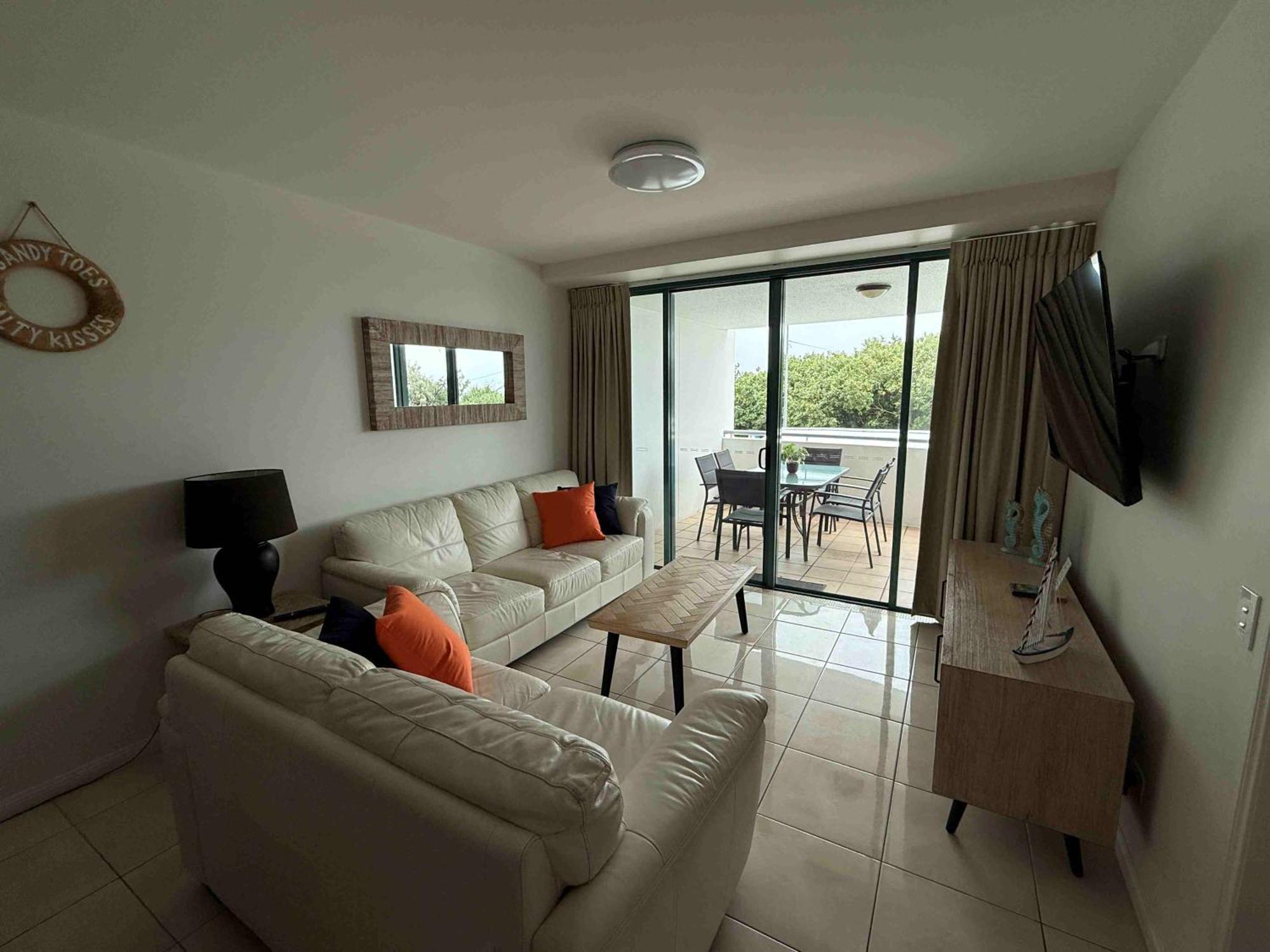Grand Palais Boolarong Beachside Apartments Александра Хедленд Екстериор снимка